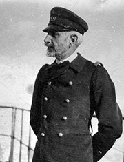 1915 L'Amiral réunionnais Lucien Lacaze nommé Ministre de La Marine