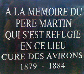 Père Auguste Martin plaque commémorative