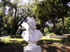 Buste de Pierre Poivre Jardin de l'état Saint-Denis La Réunion