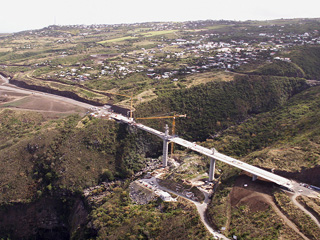 Viaduc de la Ravine des Trois-Bassins